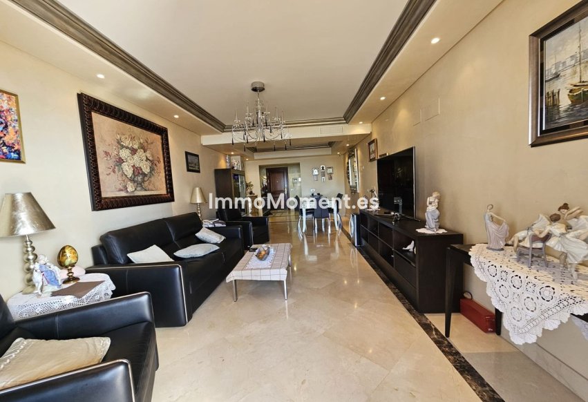 Resale - Apartment - Estepona - Estepona Centro