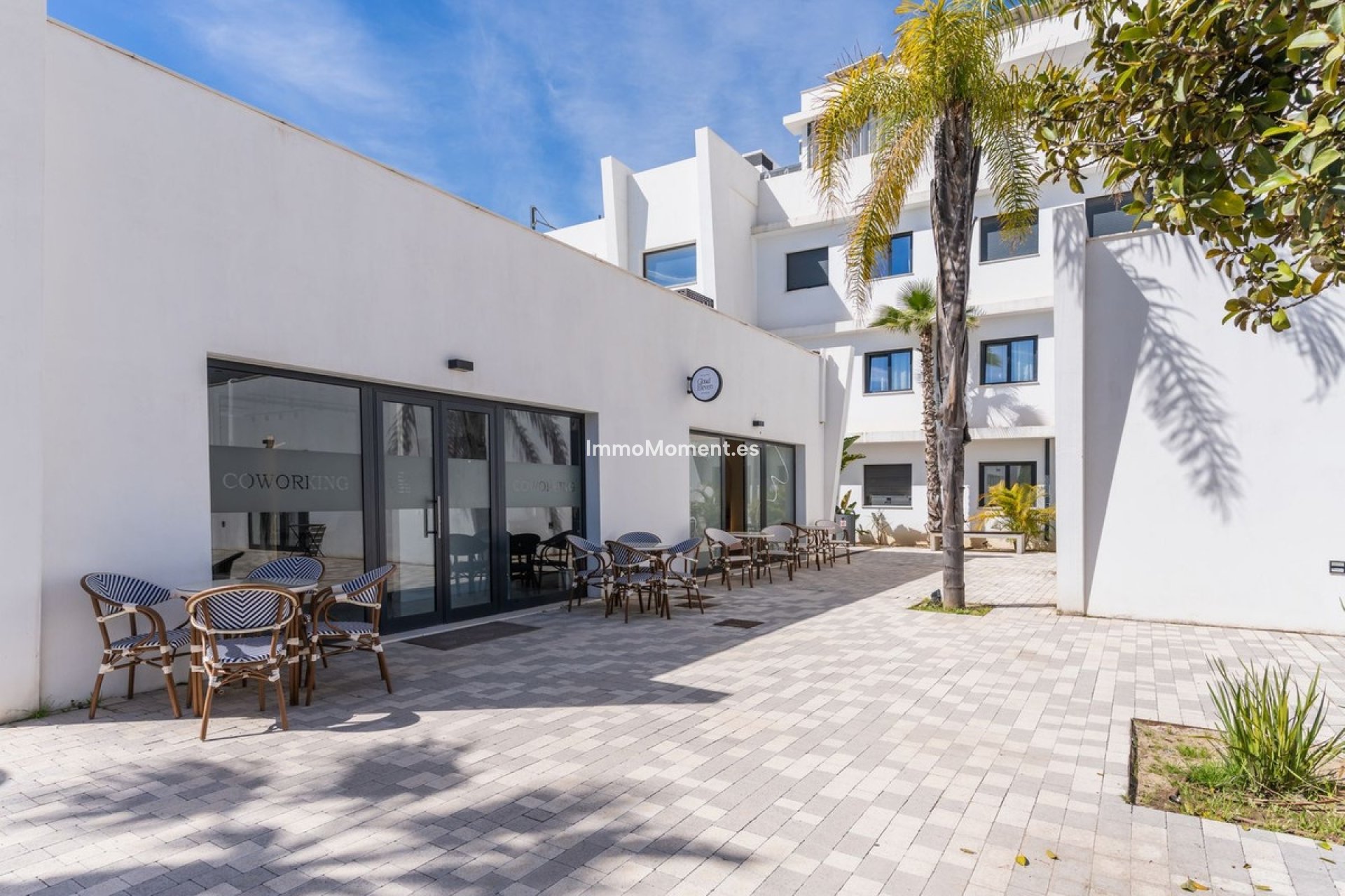 Resale - Apartment - Estepona - Estepona Centro