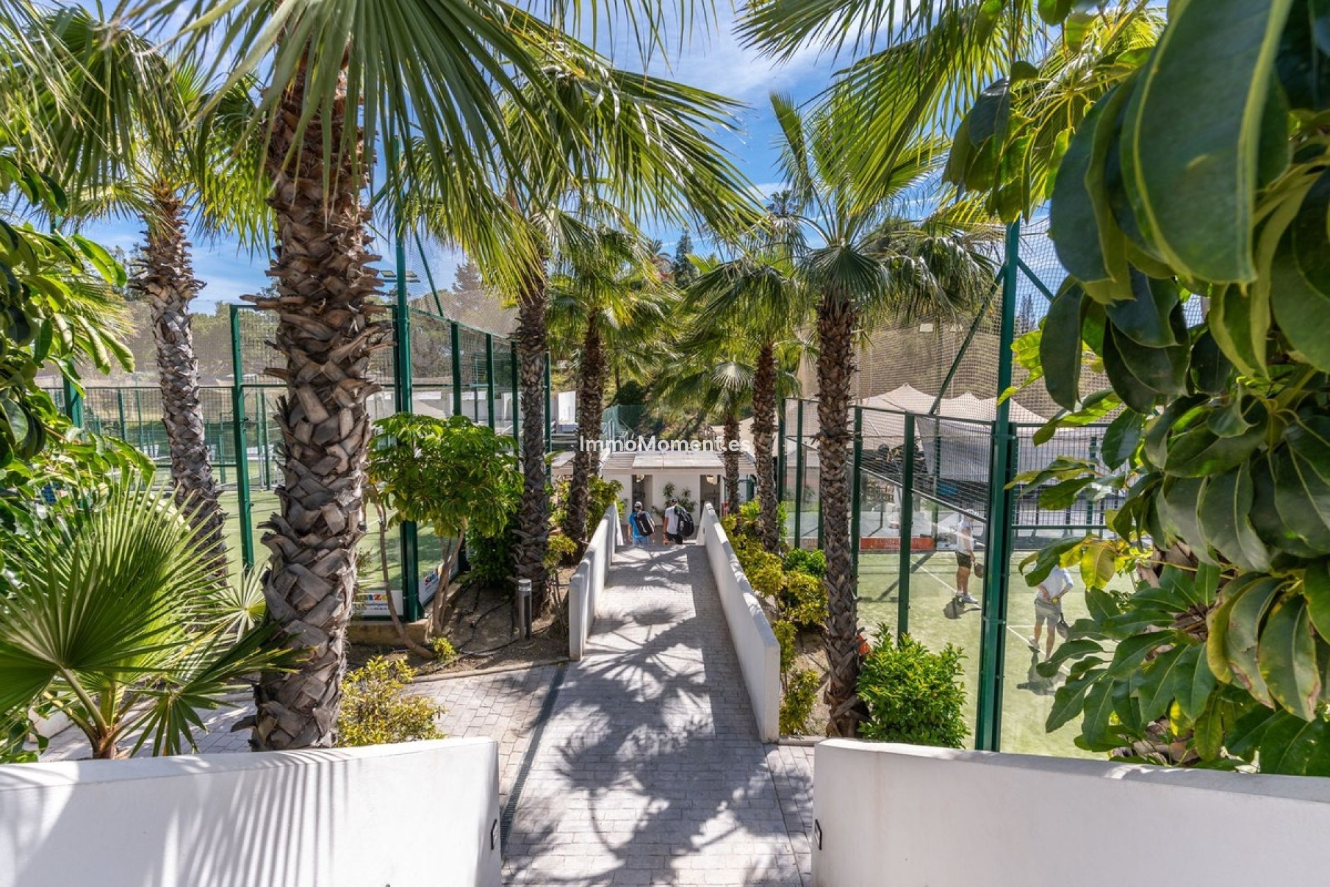 Resale - Apartment - Estepona - Estepona Centro