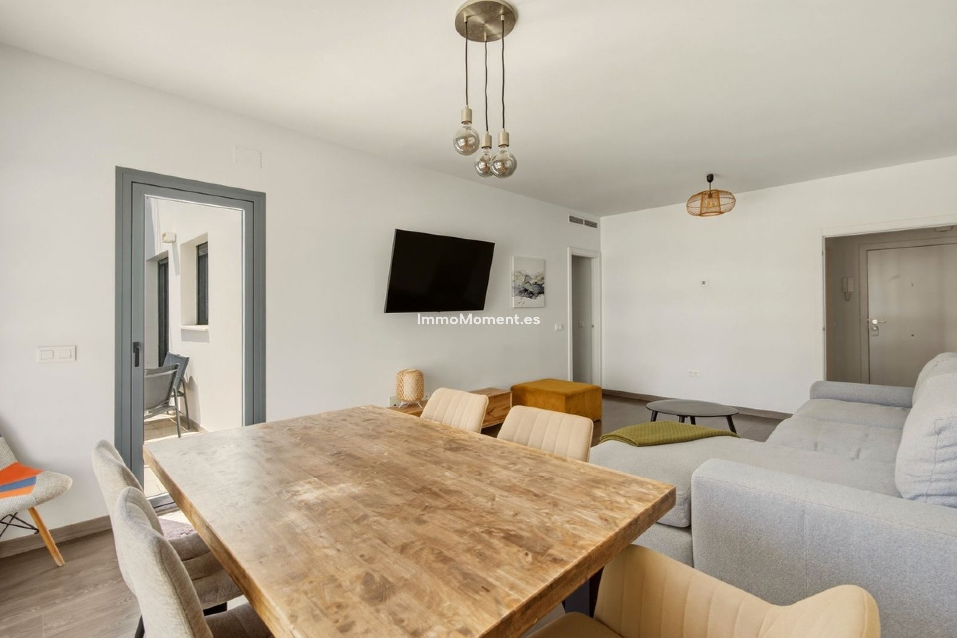 Resale - Apartment - Estepona - Estepona Centro