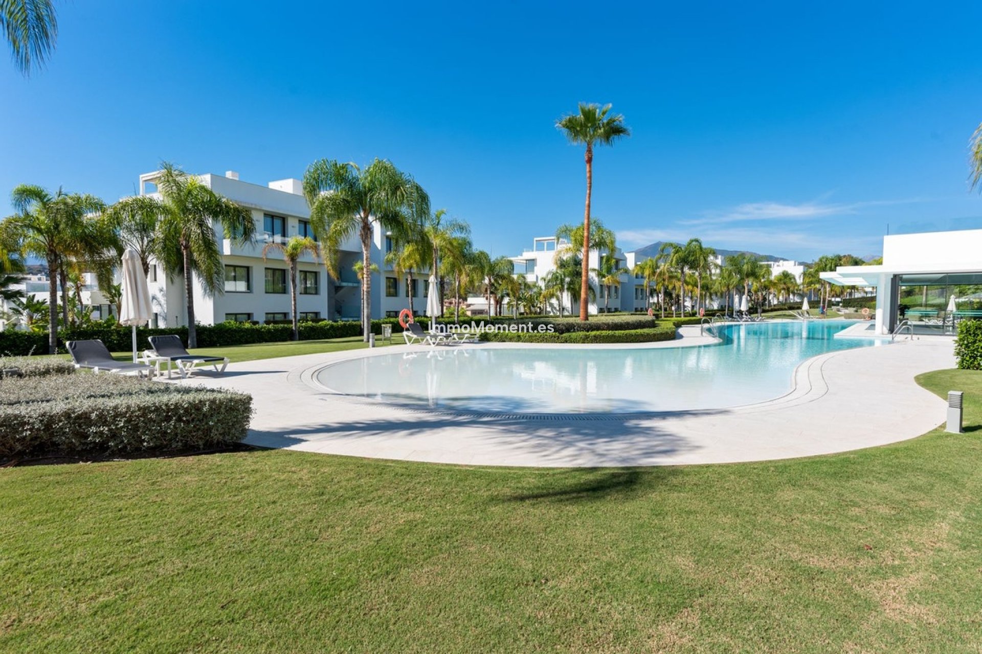 Resale - Apartment - Estepona - Estepona Centro