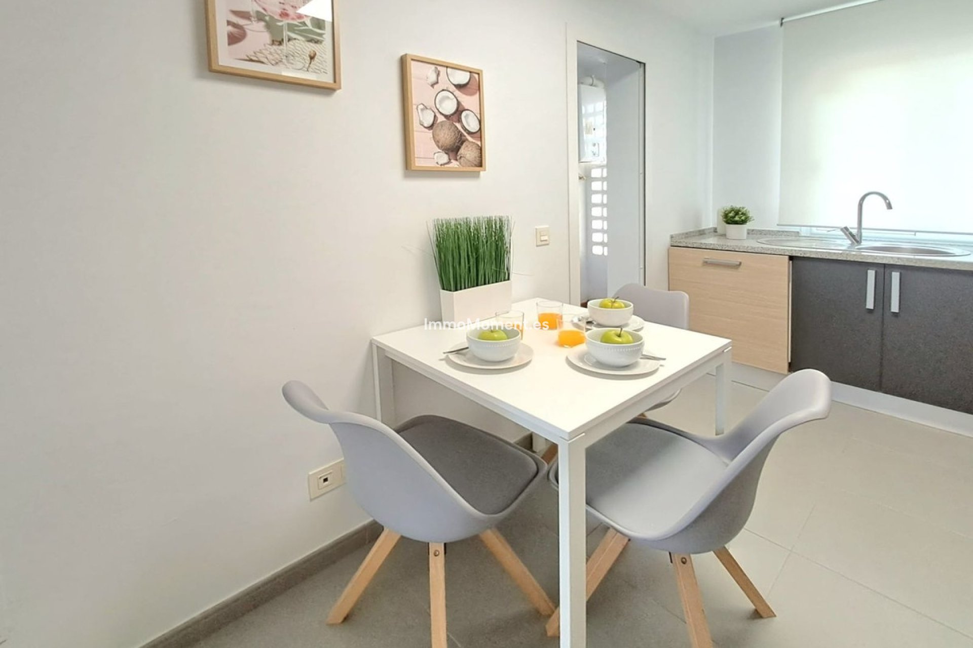 Resale - Apartment - Estepona - Estepona Centro