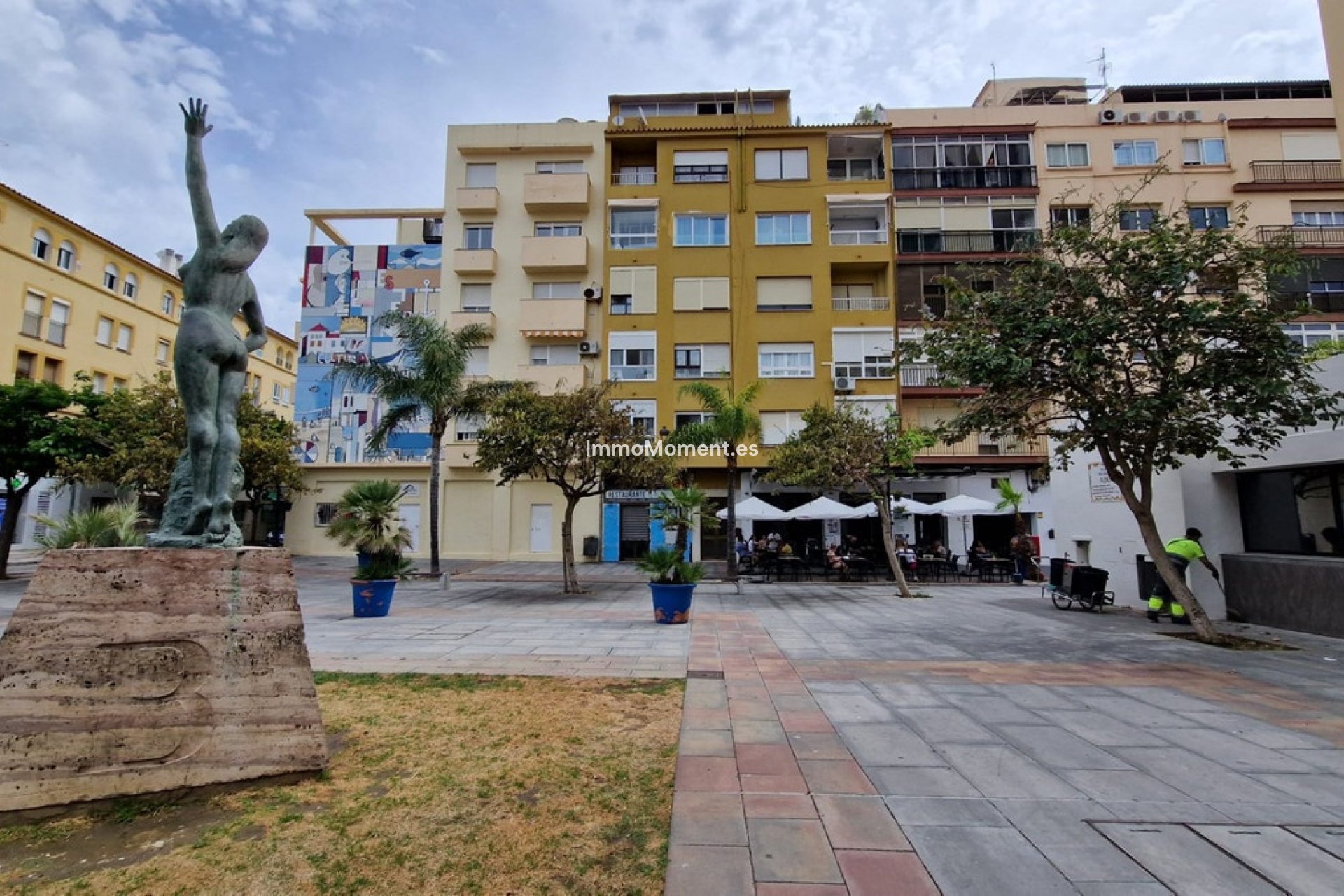 Resale - Apartment - Estepona - Estepona Centro