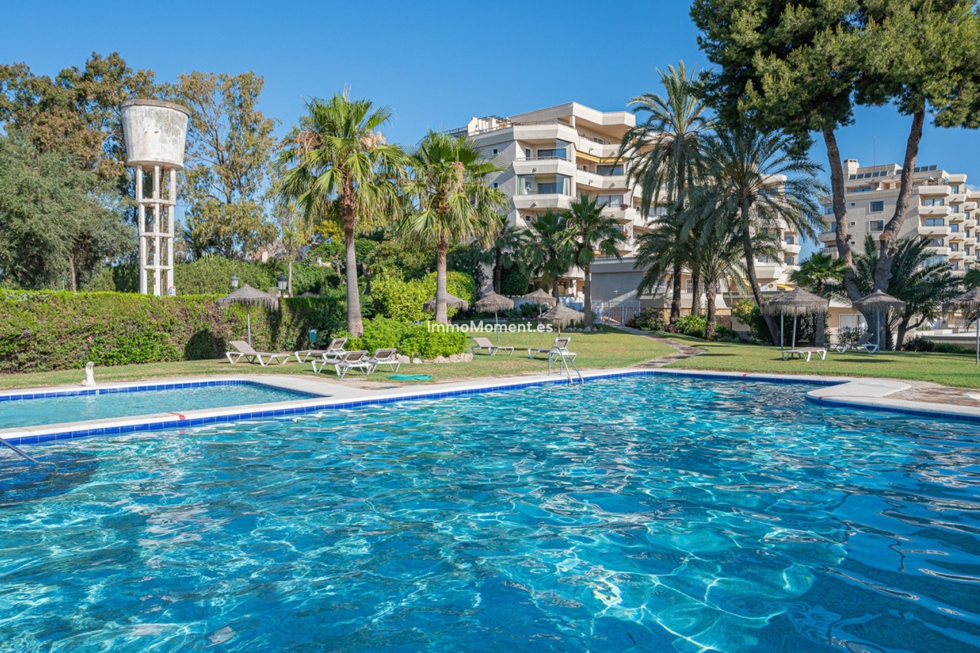 Resale - Apartment - Estepona - Estepona Centro