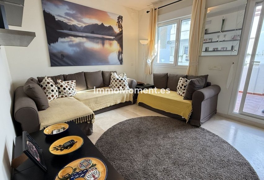 Resale - Apartment - Estepona - Estepona Centro