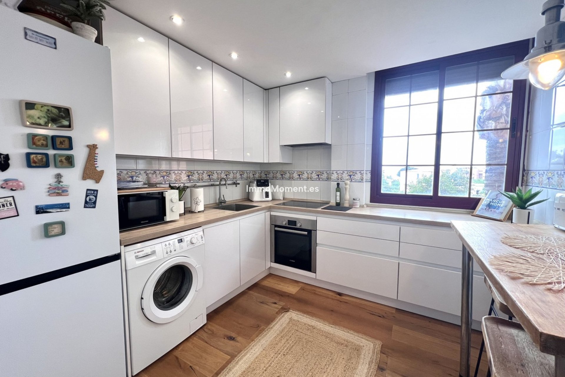 Resale - Apartment - Estepona - Estepona Centro