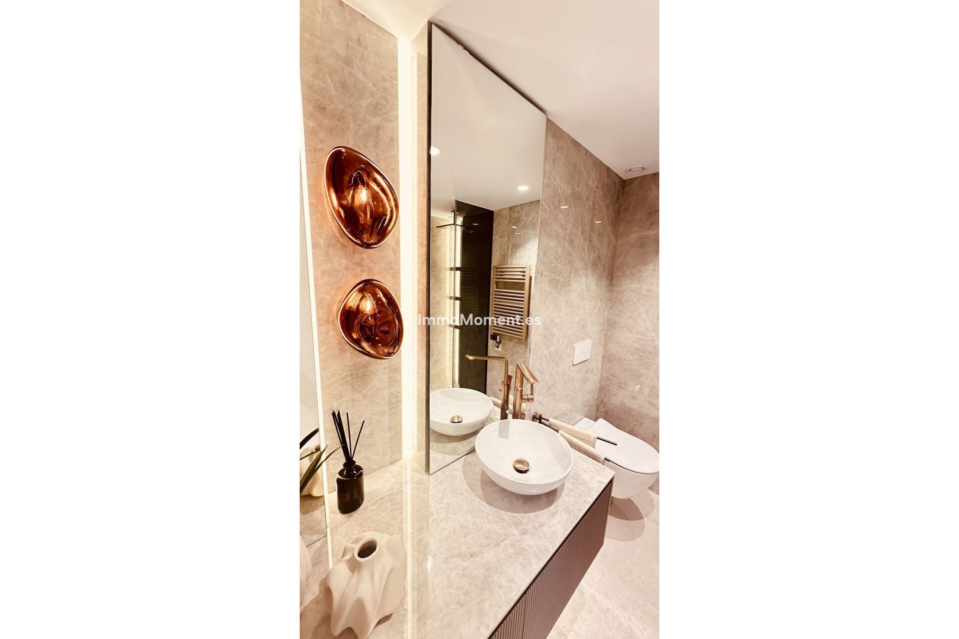 Resale - Apartment - Estepona - Estepona Centro