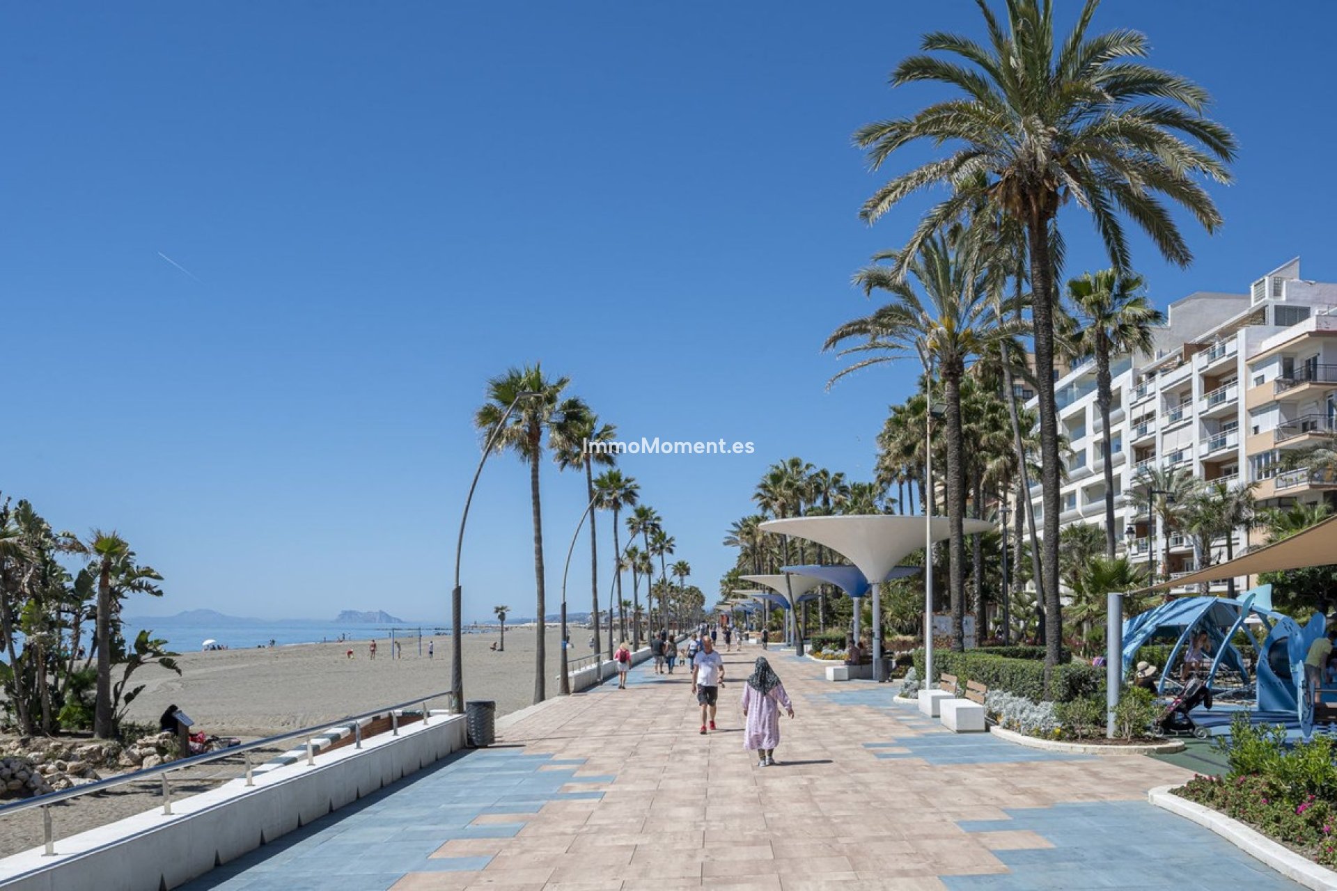 Resale - Apartment - Estepona - Estepona Centro