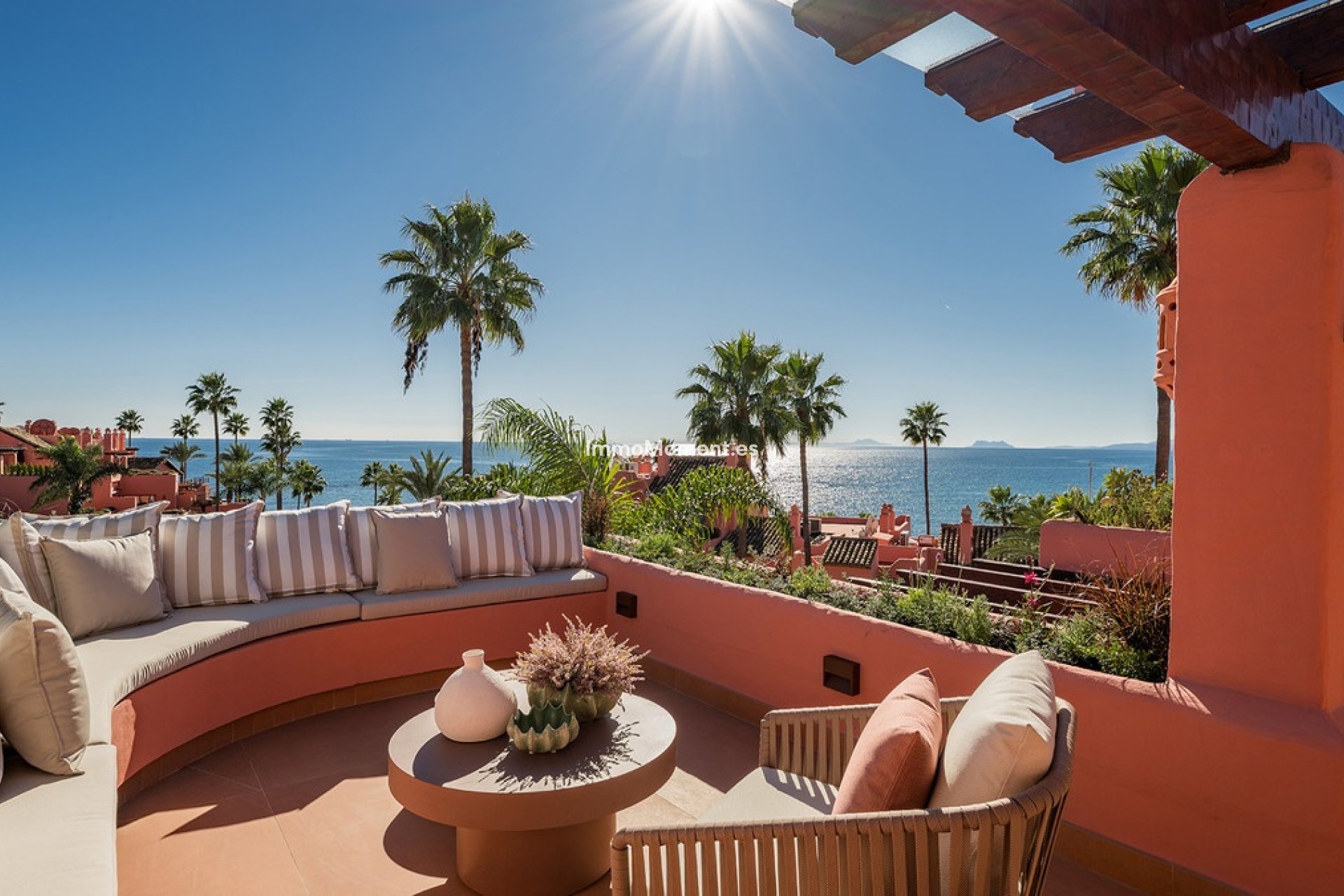 Resale - Apartment - Estepona - Estepona Centro