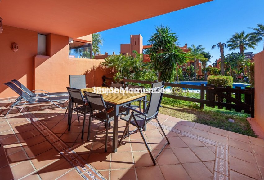 Resale - Apartment - Estepona - Estepona Centro