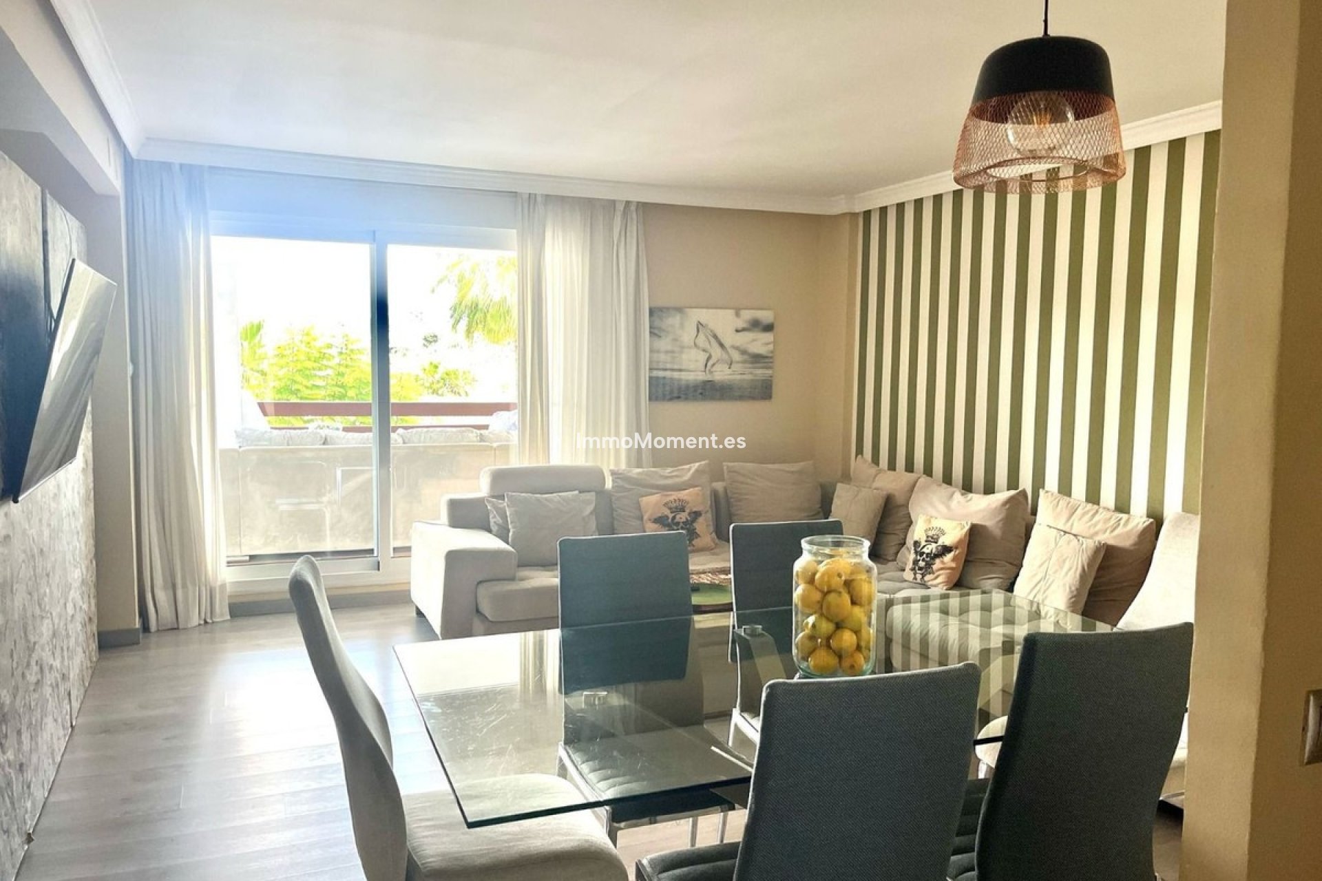 Resale - Apartment - Estepona - Estepona Centro