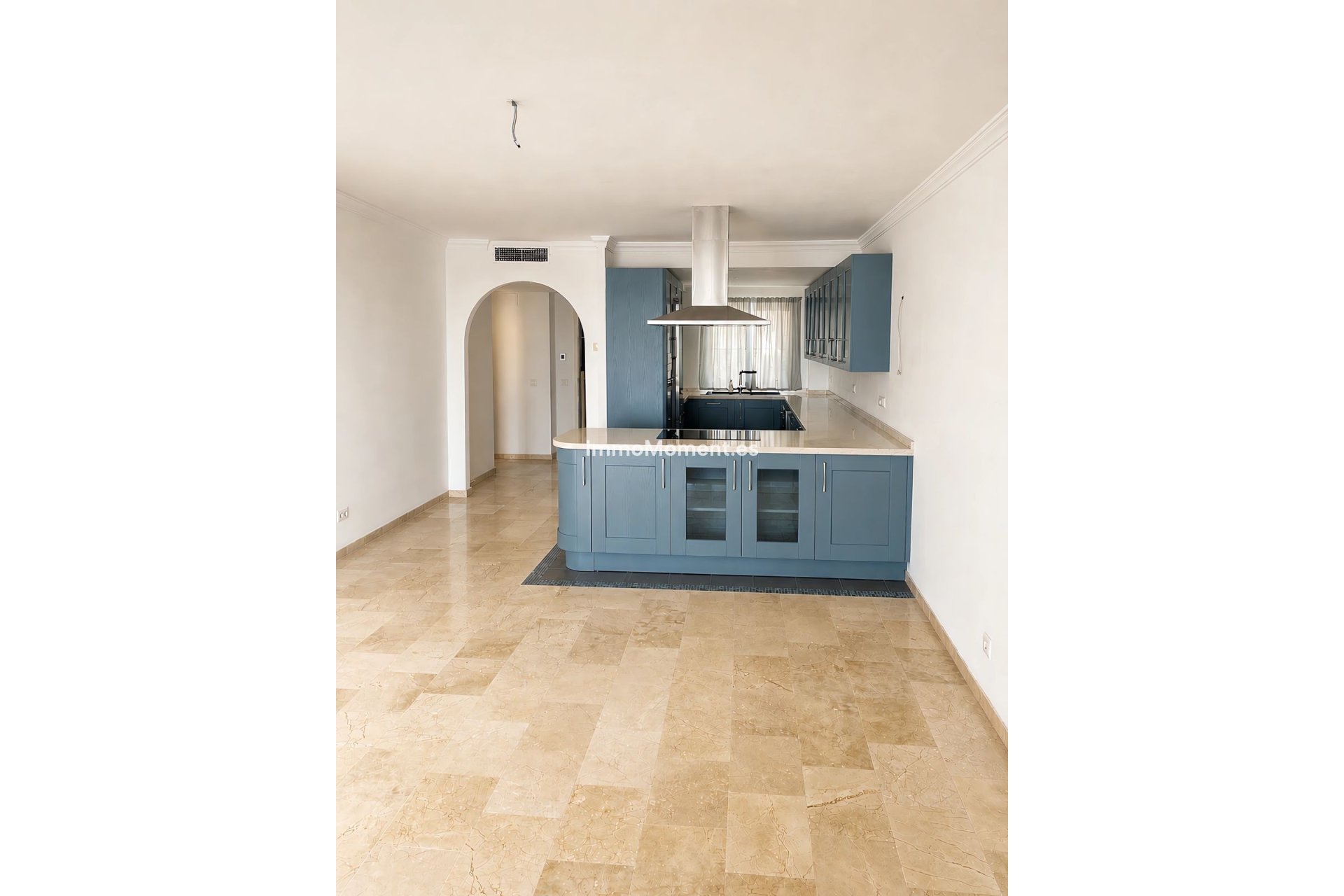 Resale - Apartment - Estepona - Estepona Centro
