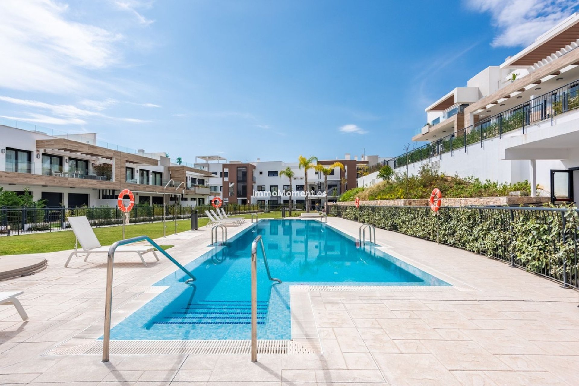 Resale - Apartment - Estepona - Estepona Centro