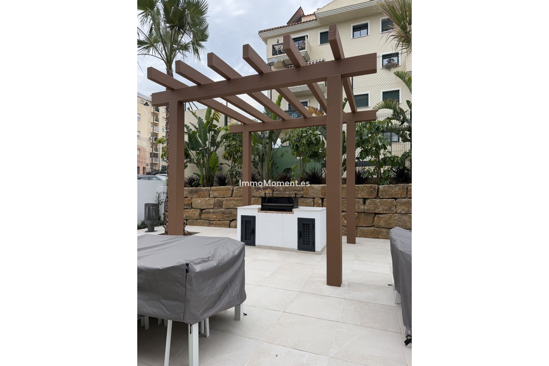 Resale - Apartment - Estepona - Estepona Centro