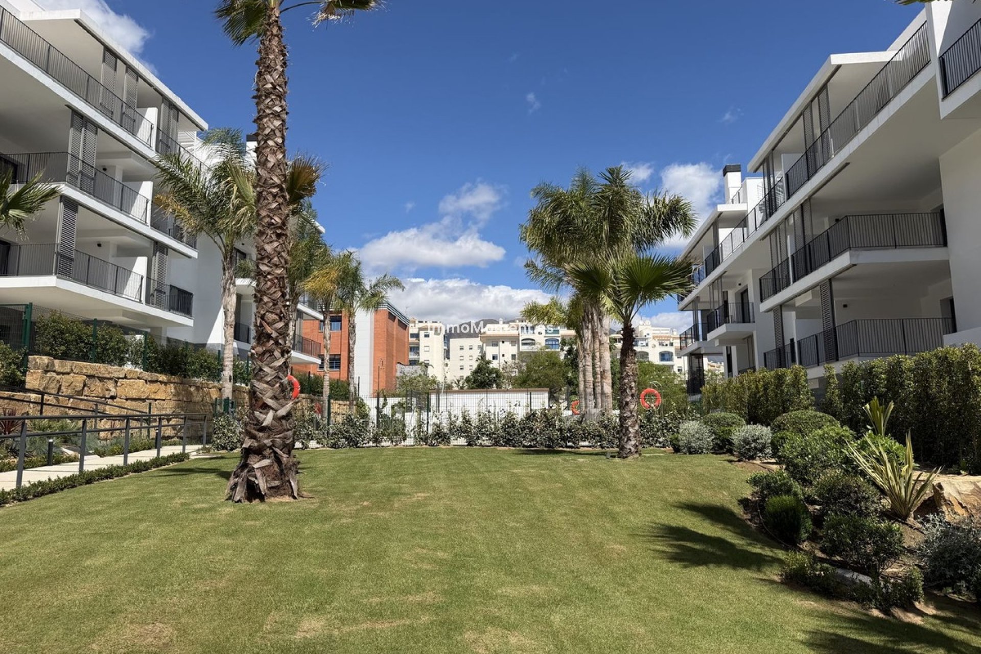 Resale - Apartment - Estepona - Estepona Centro