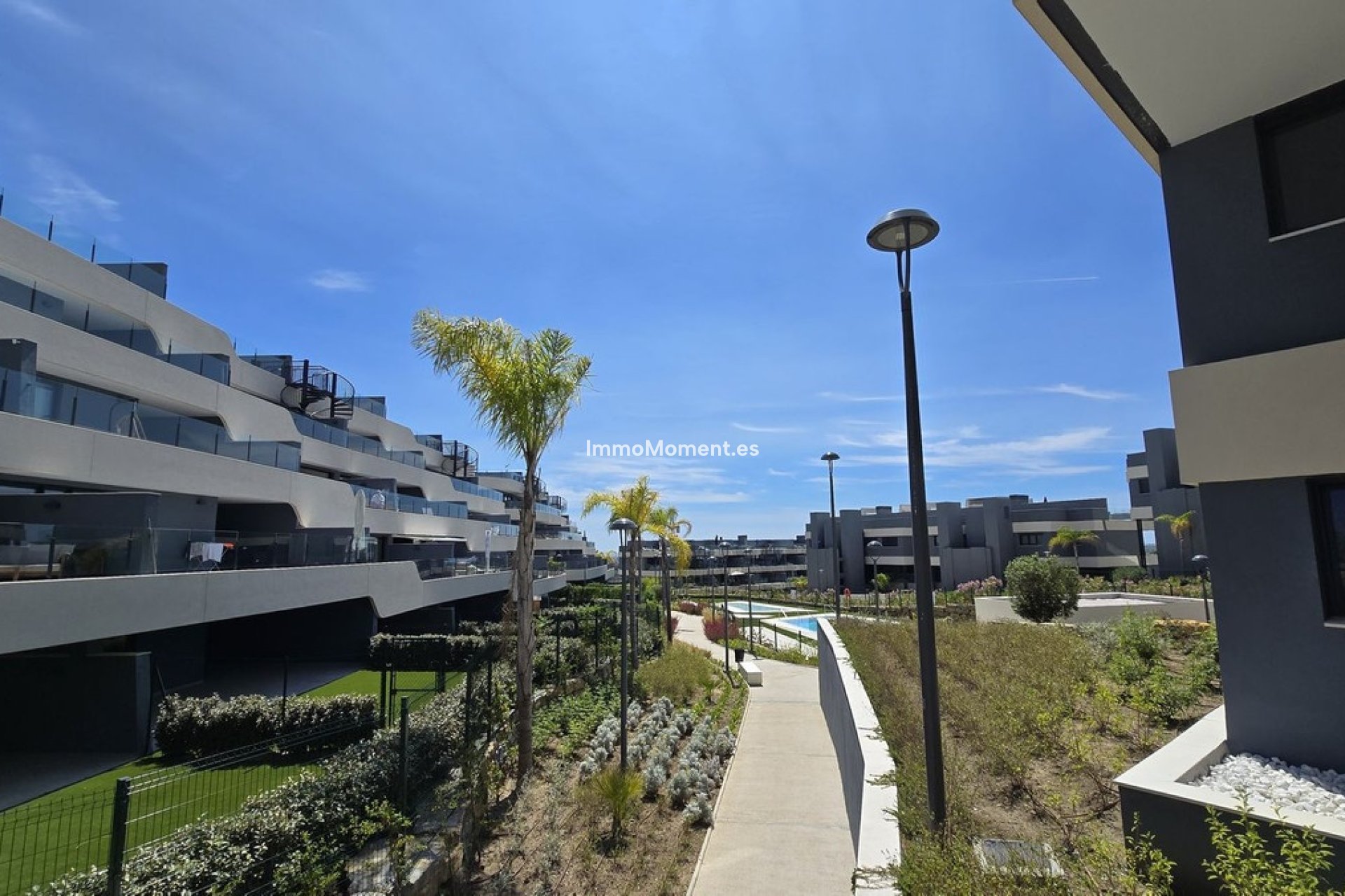Resale - Apartment - Estepona - Estepona Centro