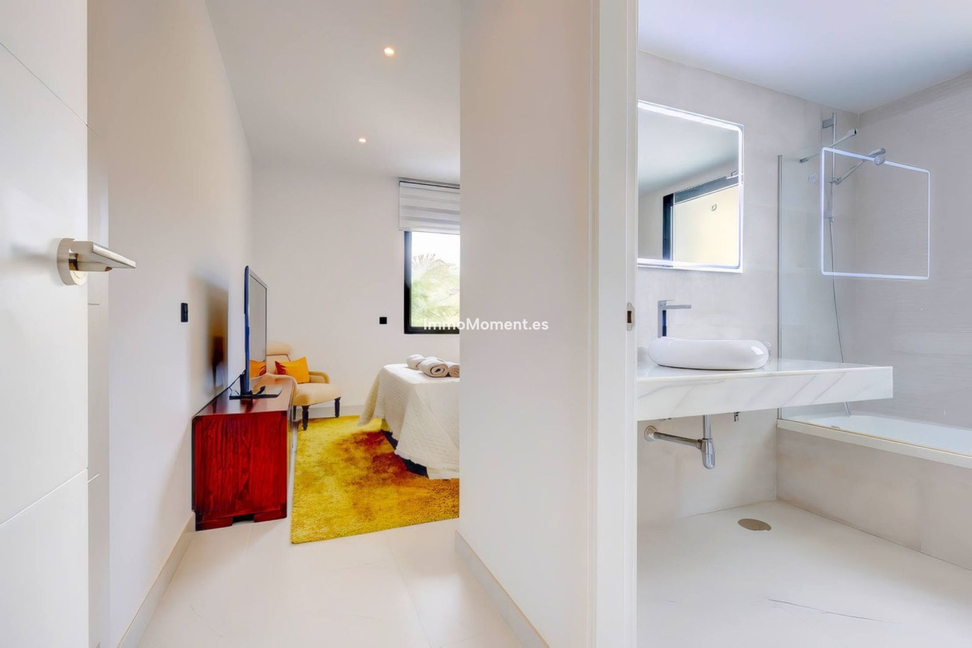 Resale - Apartment - Estepona - Estepona Centro