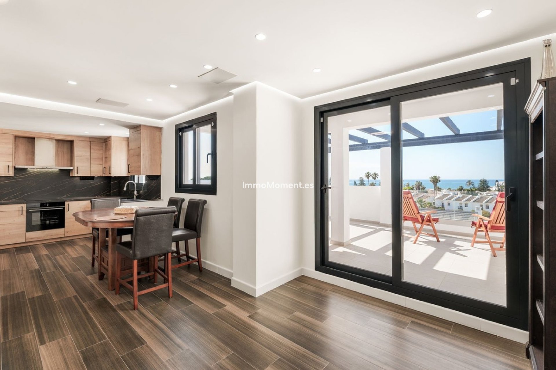 Resale - Apartment - Estepona - Estepona Centro