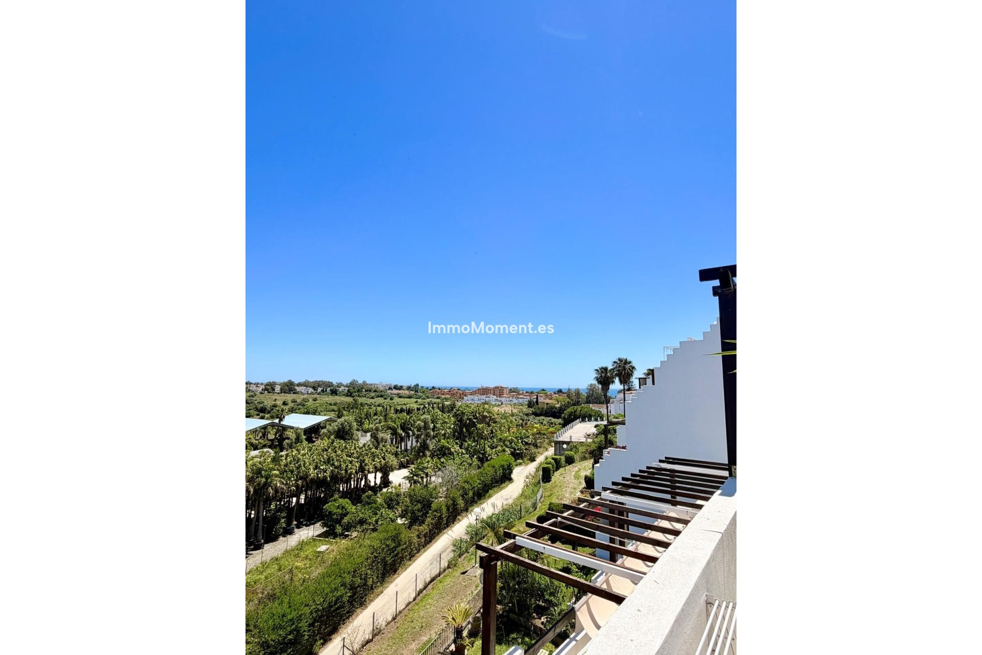 Resale - Apartment - Estepona - Estepona Centro