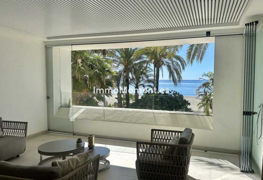 Resale - Apartment - Estepona - Estepona Centro