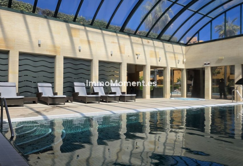 Resale - Apartment - Estepona - Estepona Centro
