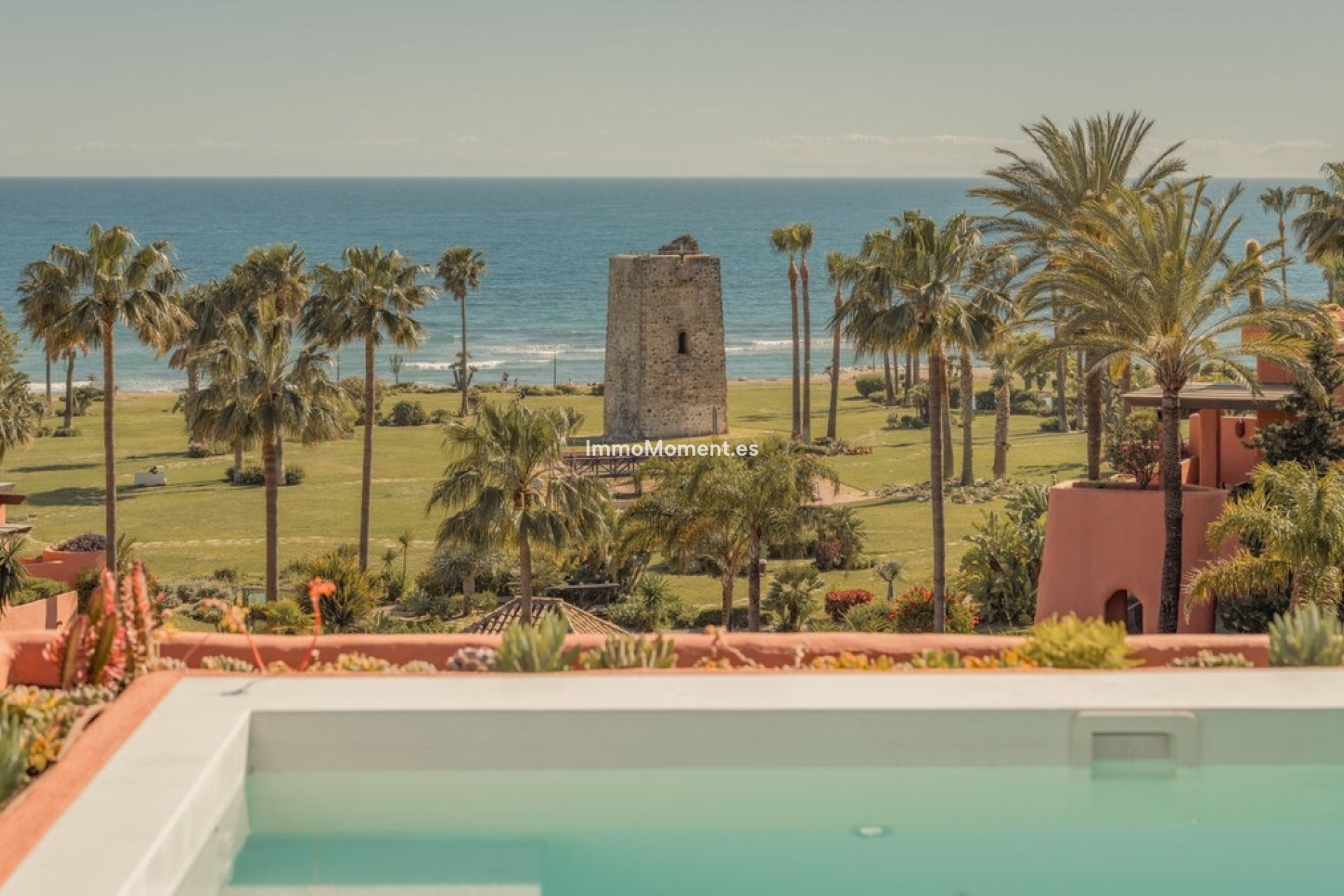 Resale - Apartment - Estepona - Estepona Centro