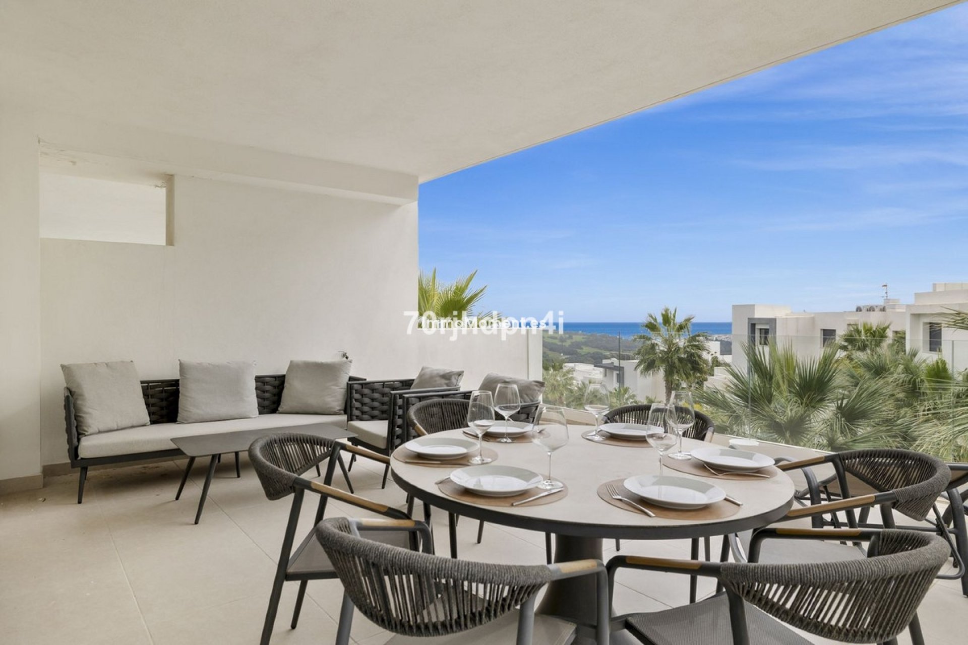 Resale - Apartment - Estepona - Estepona Centro