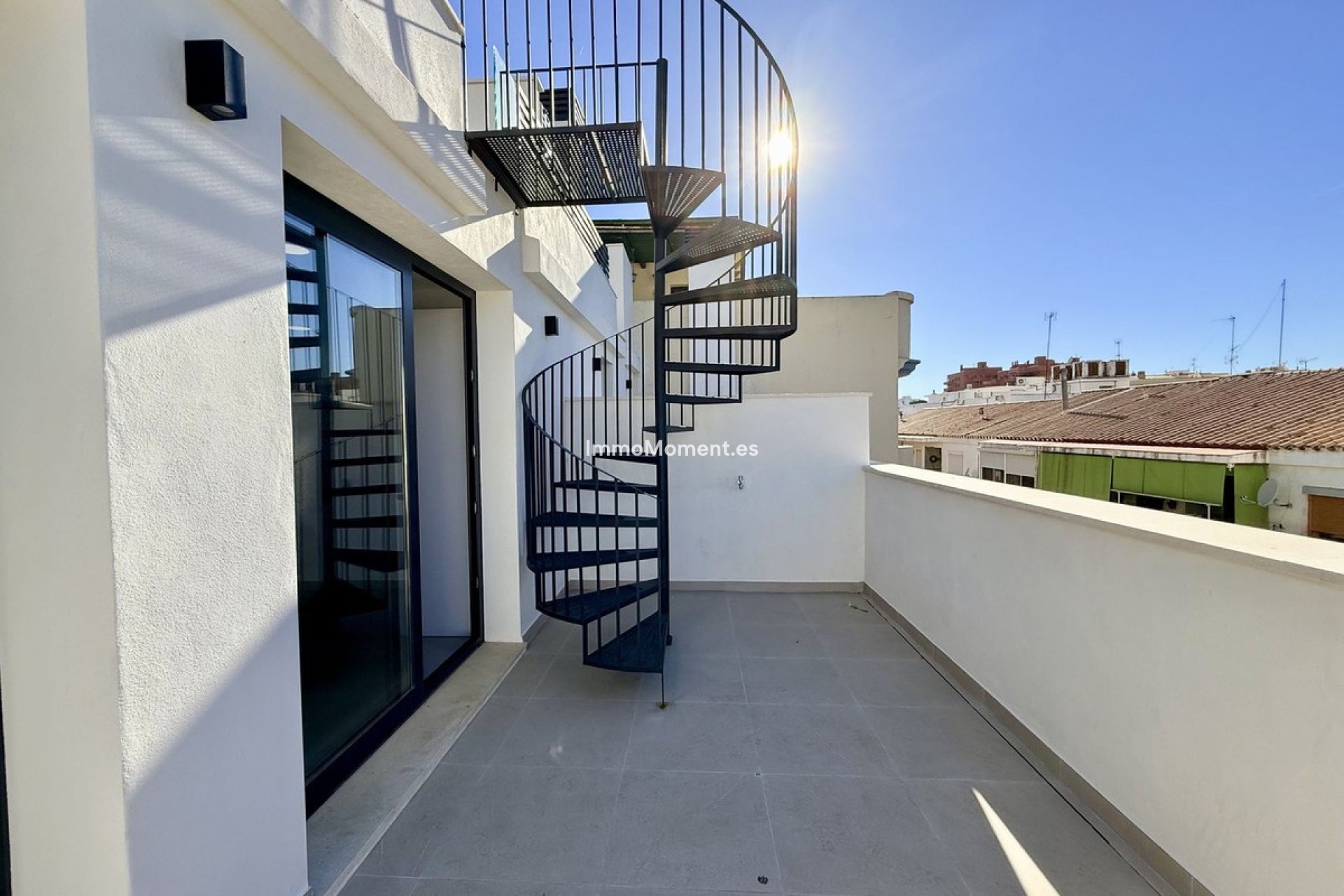 Resale - Apartment - Estepona - Estepona Centro