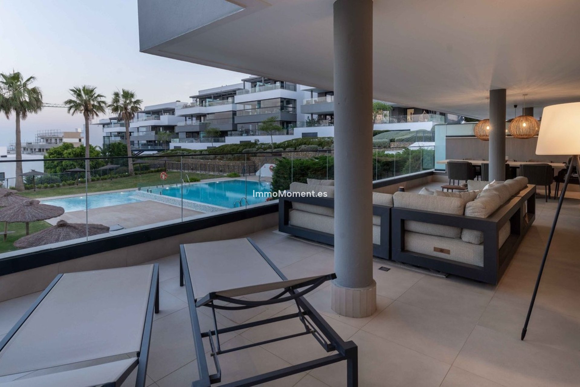 Resale - Apartment - Estepona - Estepona Centro