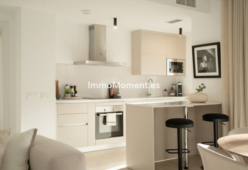 Resale - Apartment - Estepona - Estepona Centro