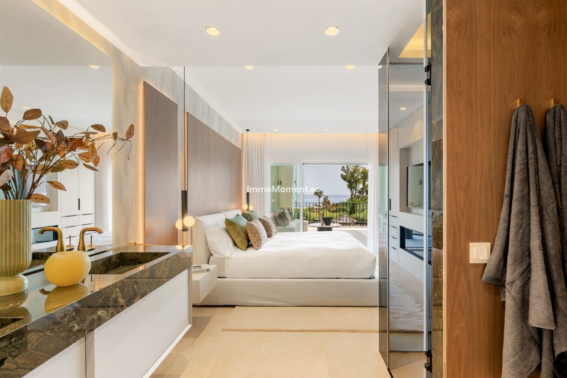 Resale - Apartment - Estepona - Estepona Centro
