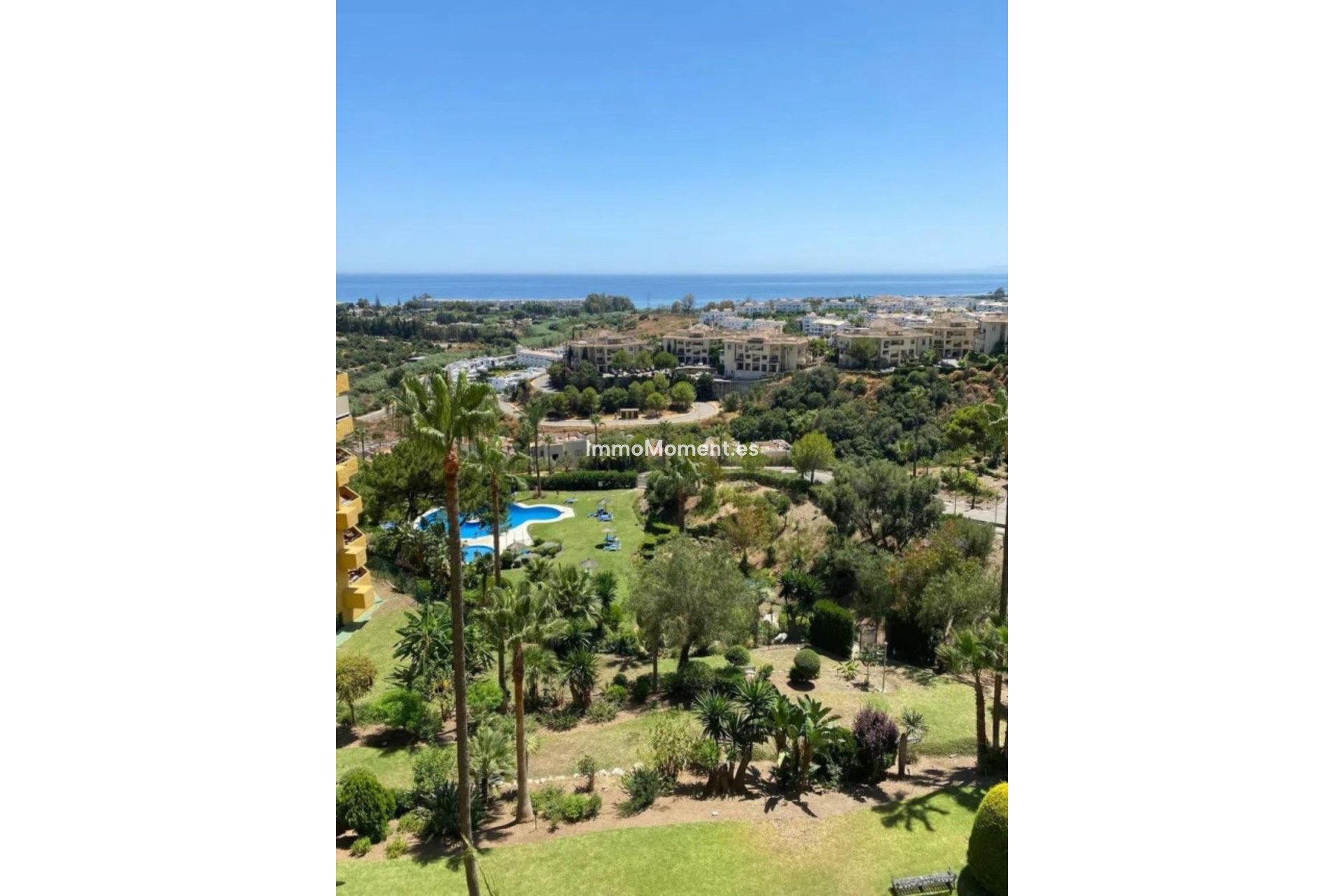 Resale - Apartment - Estepona - Estepona Centro