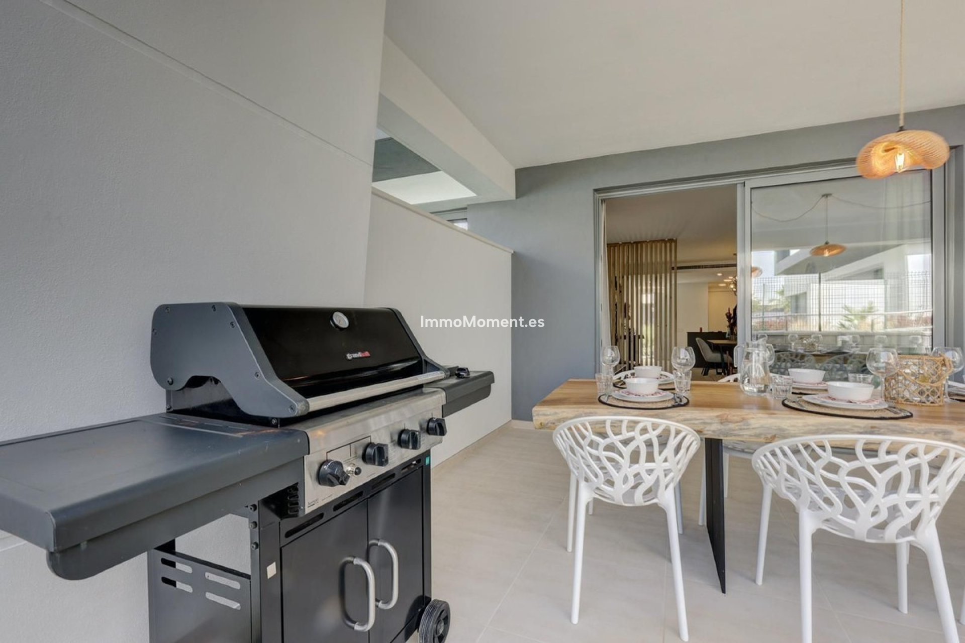 Resale - Apartment - Estepona - Estepona Centro