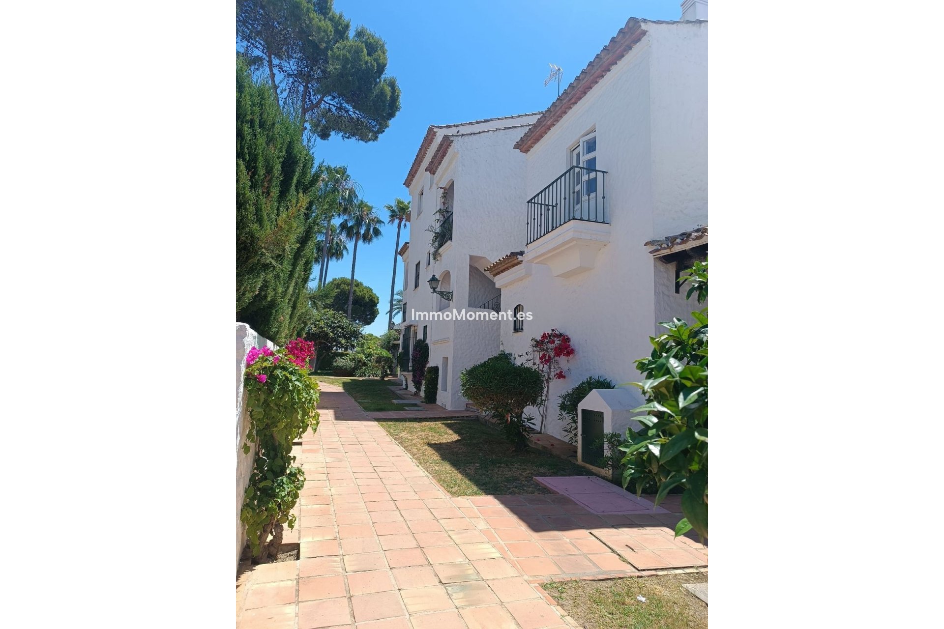 Resale - Apartment - Estepona - Estepona Centro