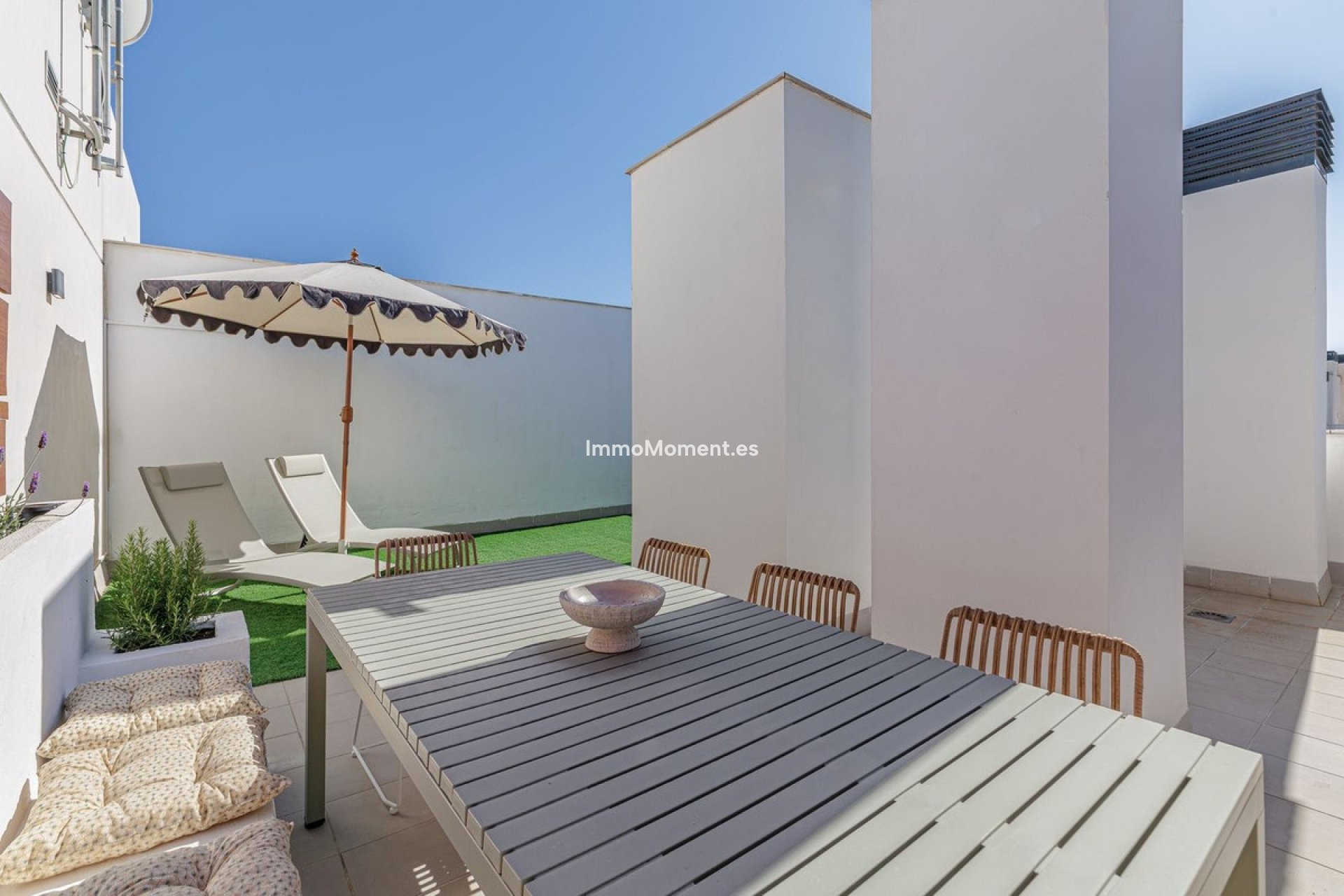 Resale - Apartment - Estepona - Estepona Centro