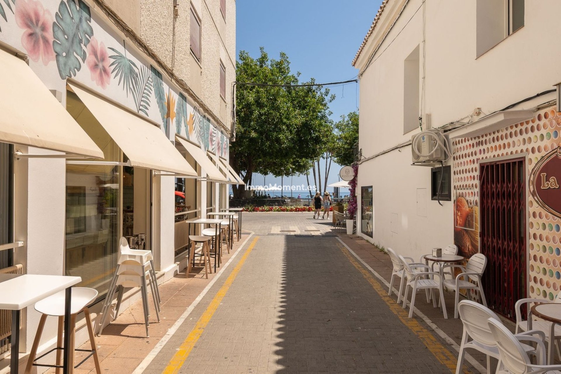 Resale - Apartment - Estepona - Estepona Centro
