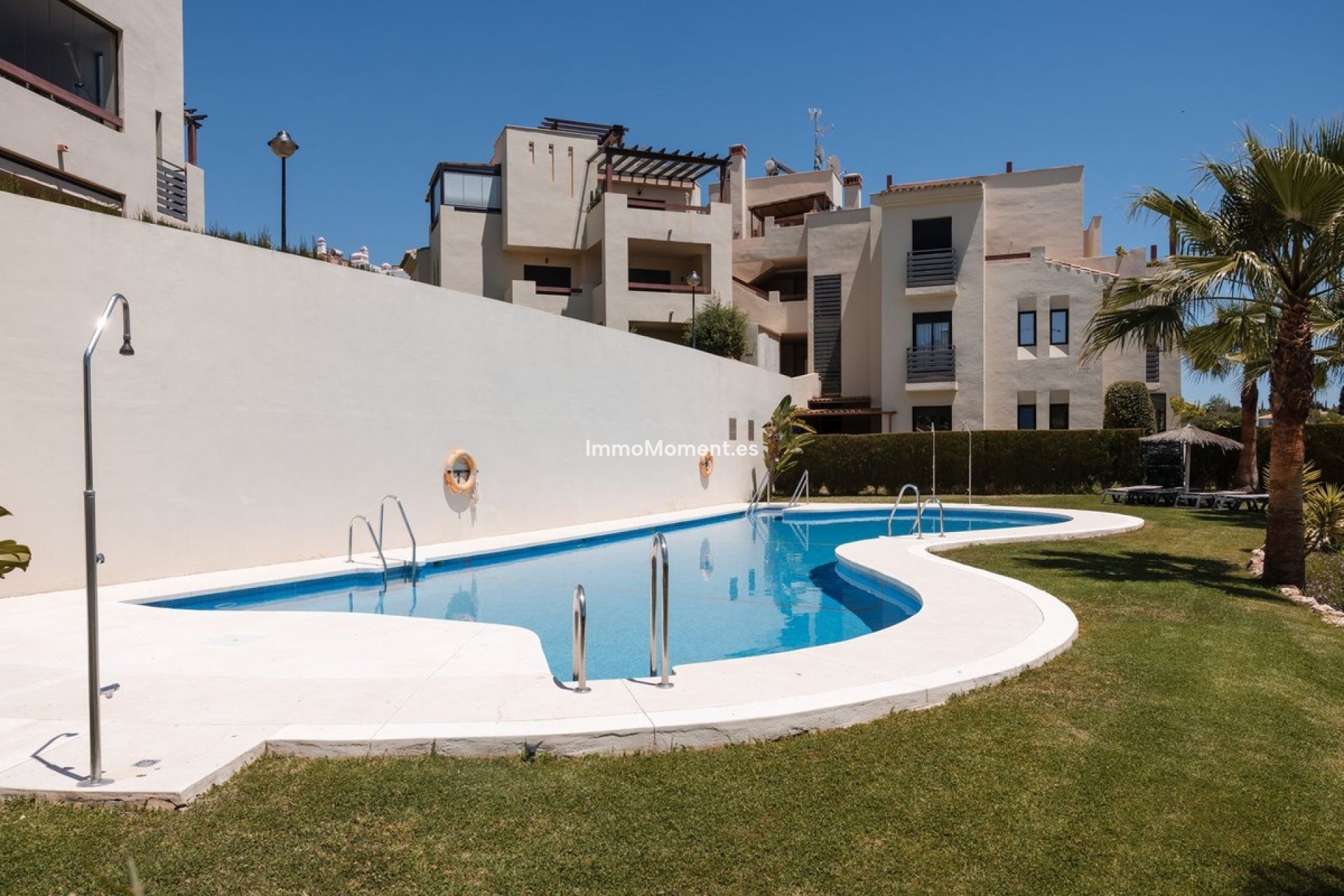 Resale - Apartment - Estepona - Estepona Centro