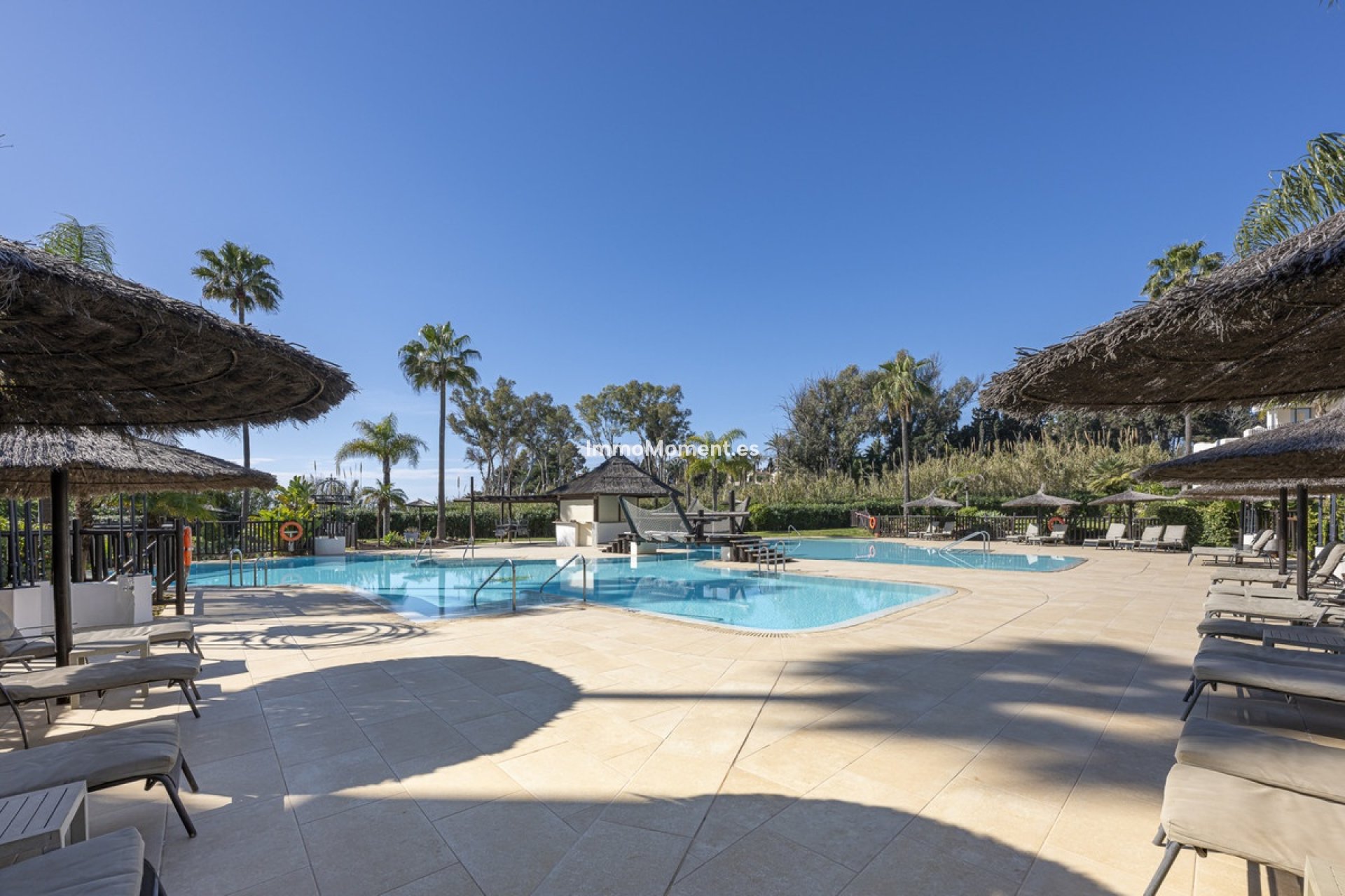 Resale - Apartment - Estepona - Estepona Centro