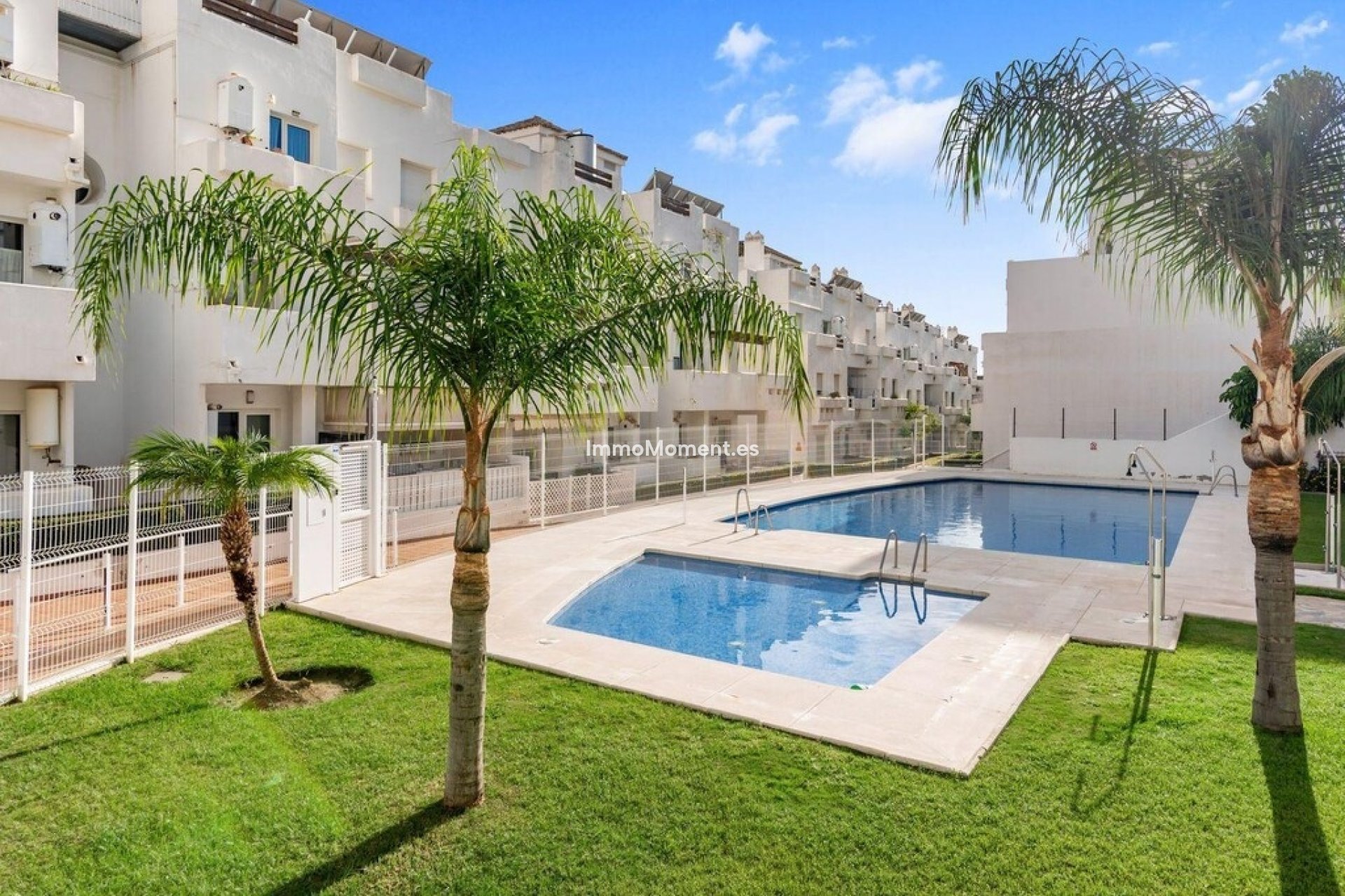 Resale - Apartment - Estepona - Estepona Centro