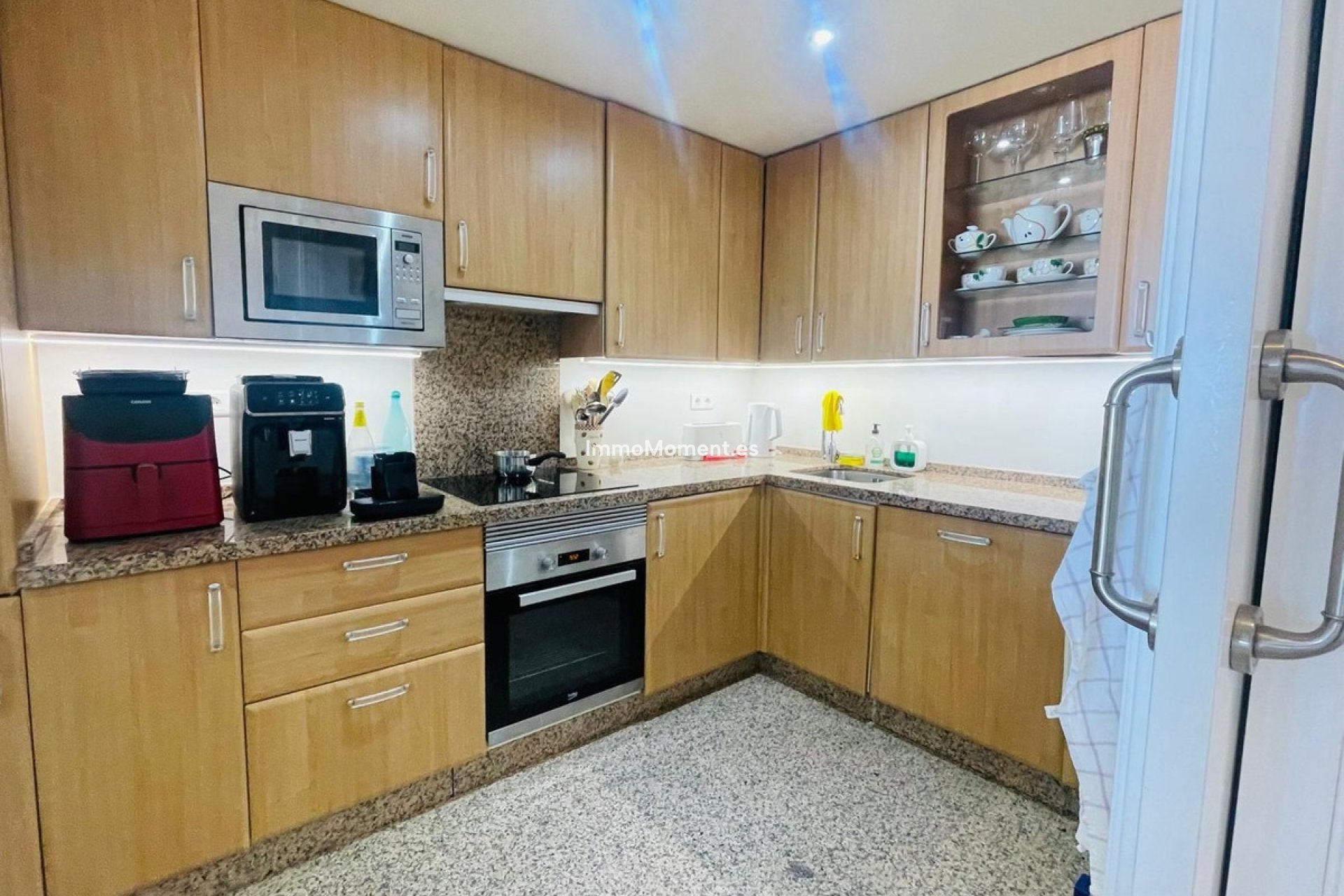 Resale - Apartment - Estepona - Estepona Centro