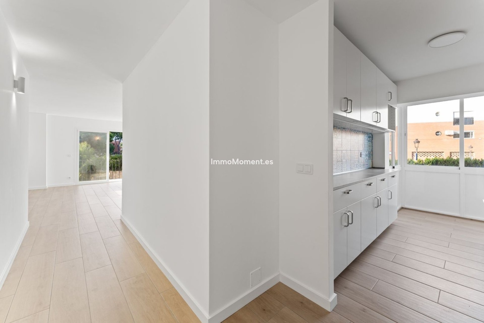 Resale - Apartment - Estepona - Estepona Centro