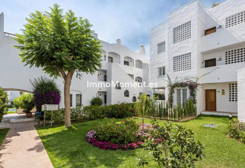 Resale - Apartment - Estepona - Estepona Centro