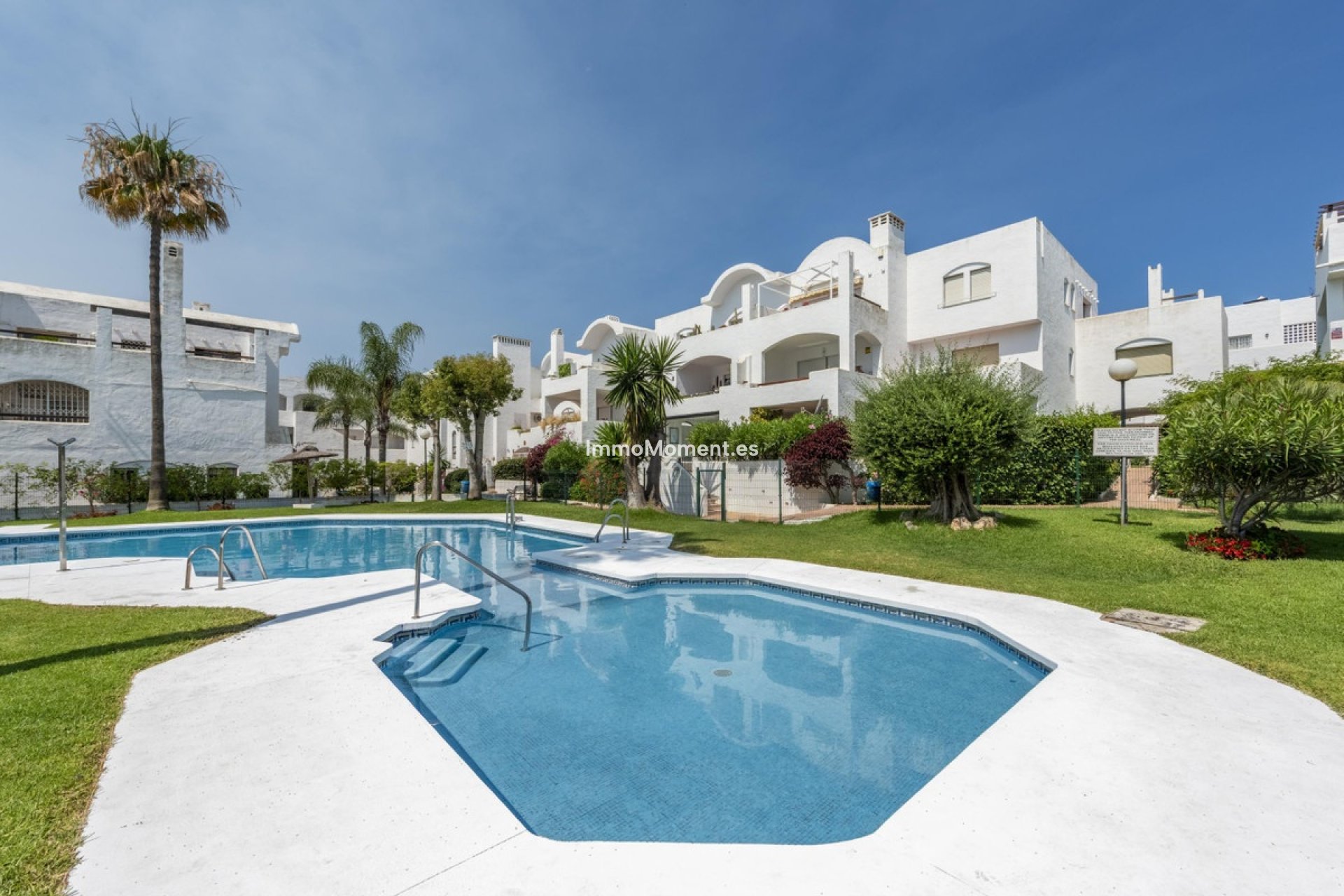 Resale - Apartment - Estepona - Estepona Centro