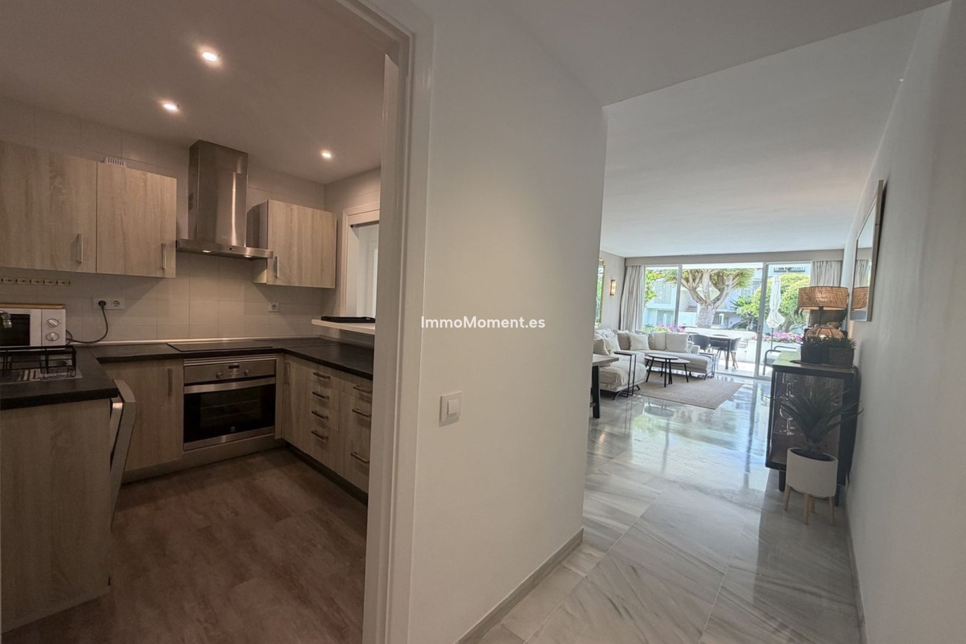 Resale - Apartment - Estepona - Estepona Centro