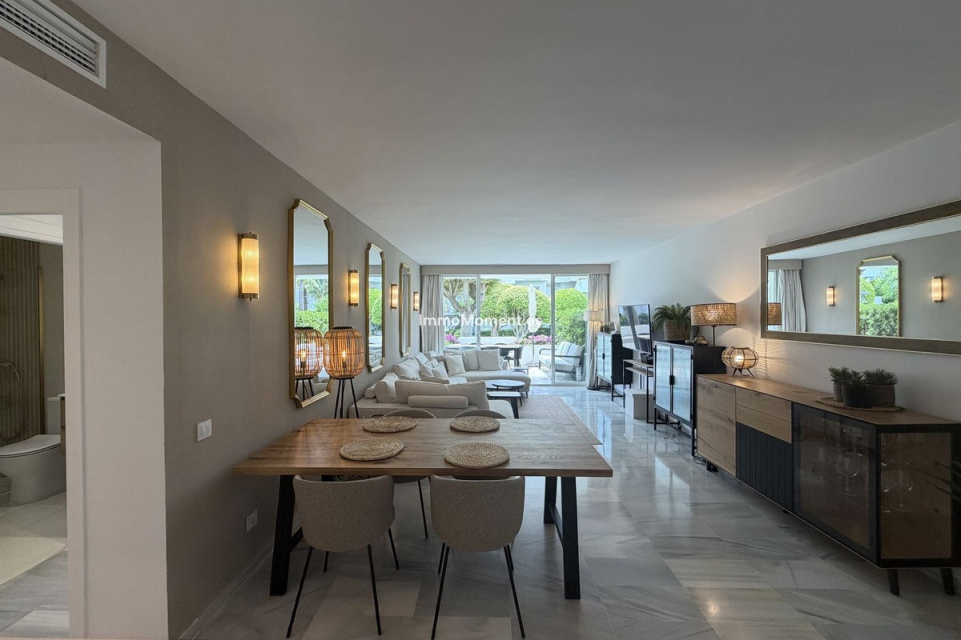 Resale - Apartment - Estepona - Estepona Centro