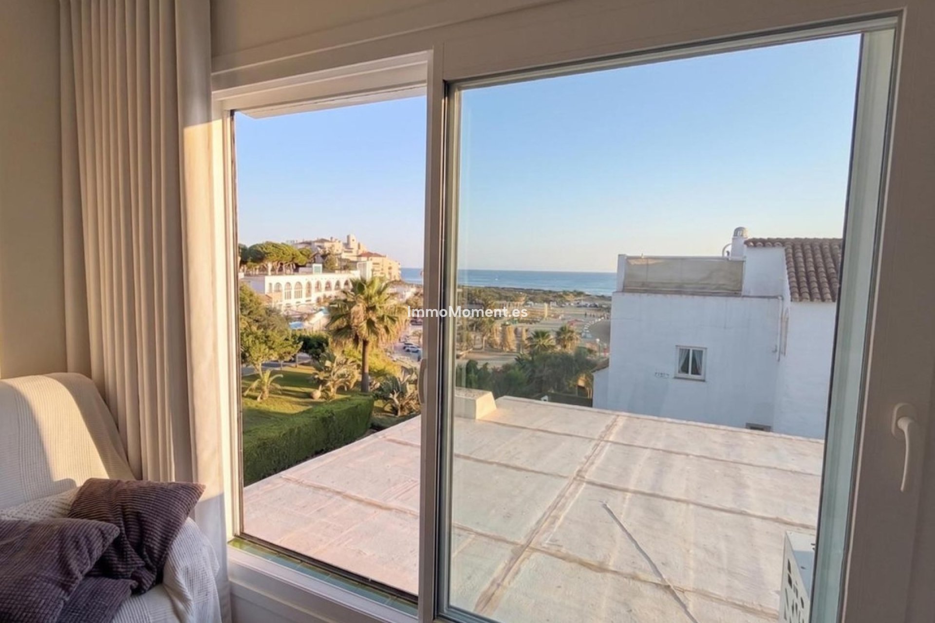 Resale - Apartment - Estepona - Estepona Centro