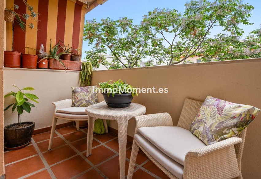 Resale - Apartment - Estepona - Estepona Centro