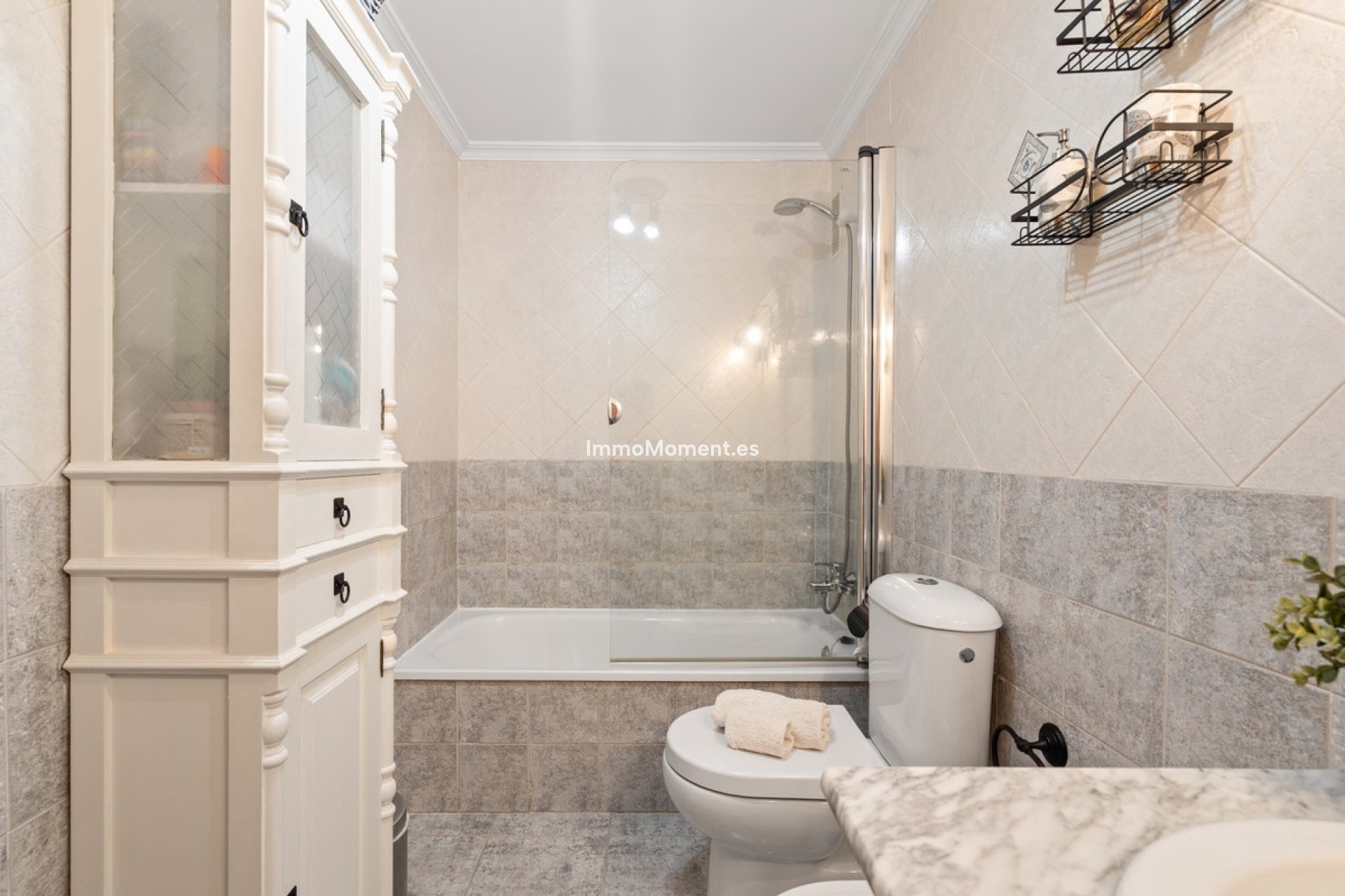 Resale - Apartment - Estepona - Estepona Centro