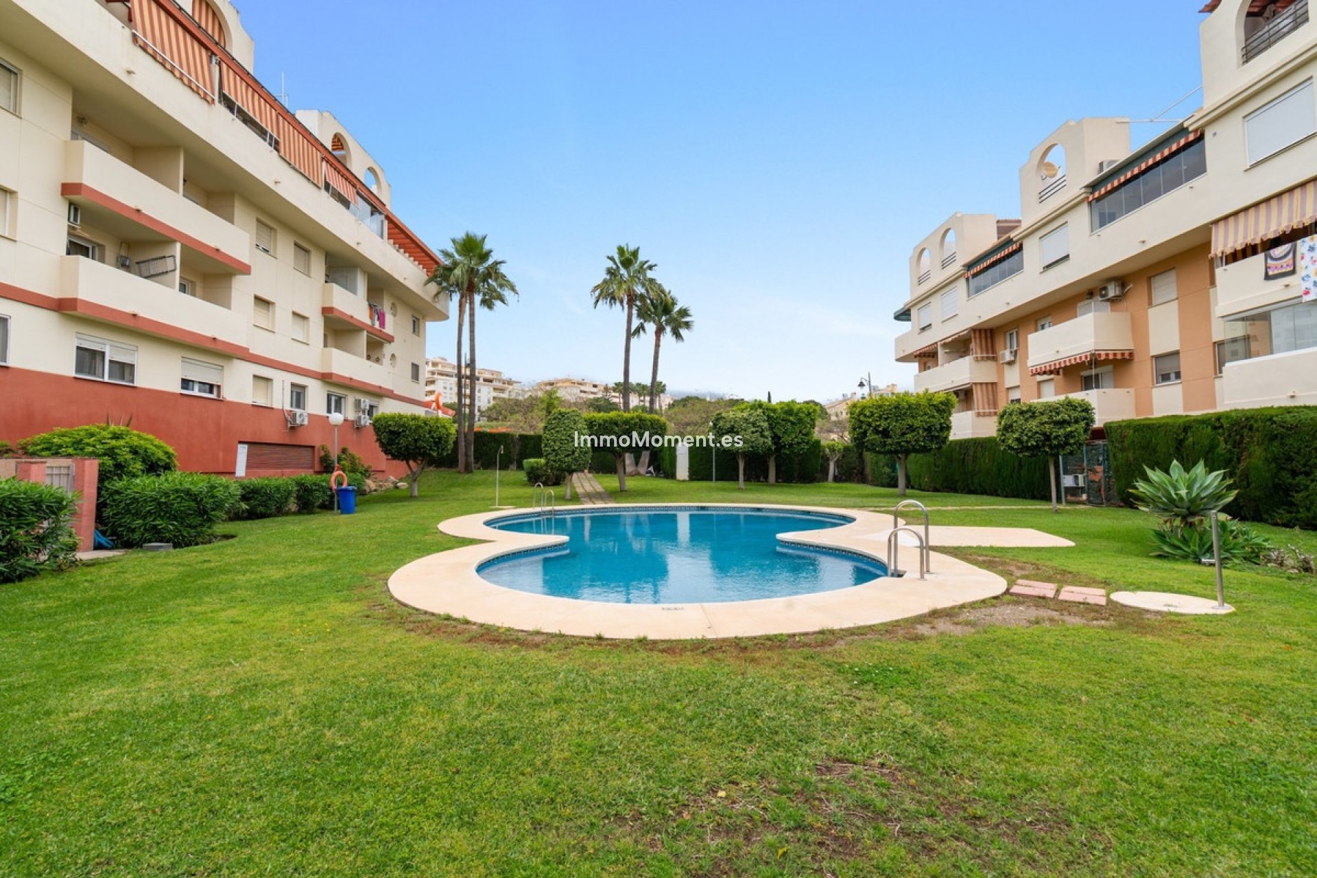 Resale - Apartment - Estepona - Estepona Centro