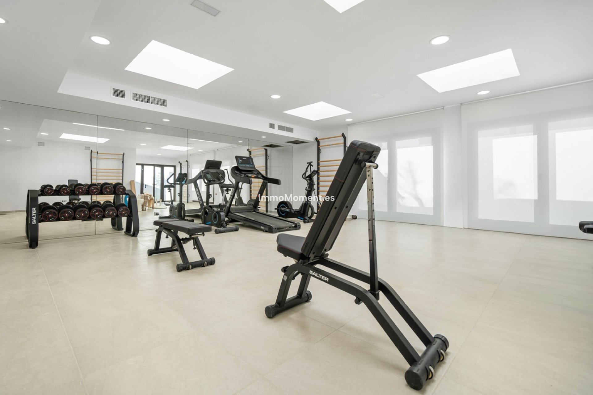 Resale - Apartment - Estepona - Estepona Centro